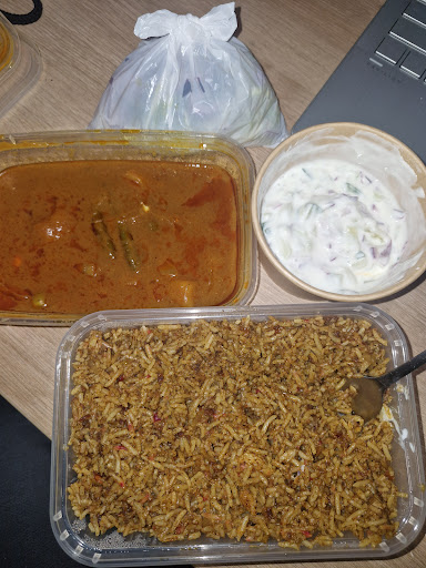 Photo of Petra Peri Peri and Indian Cuisine - 43 Cottingham Rd, Hull HU5 2PP